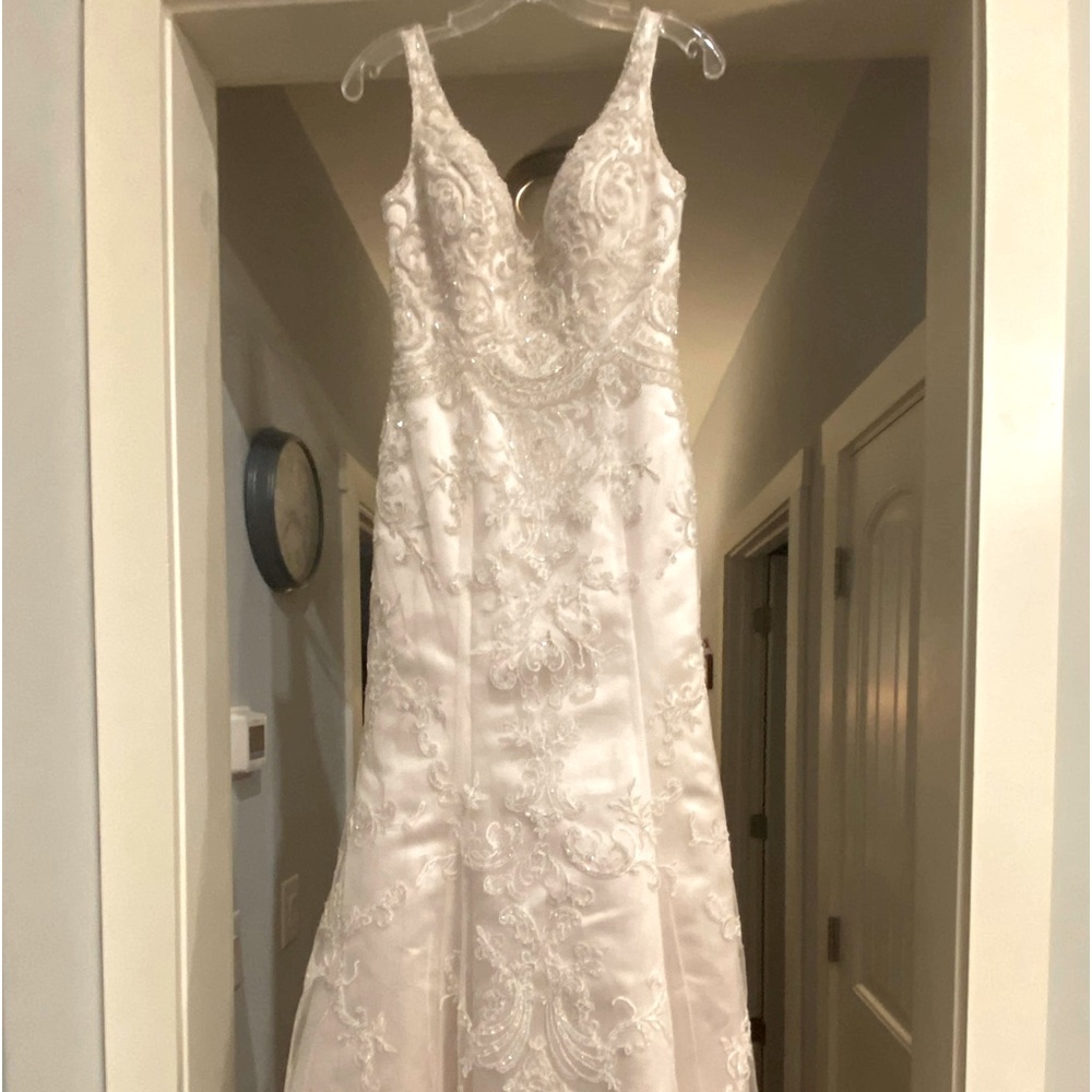 Casablanca Bridal size 6 wedding dress